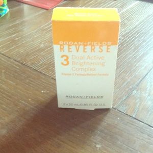 Rodan+Fields Dual acting Brightening Complex